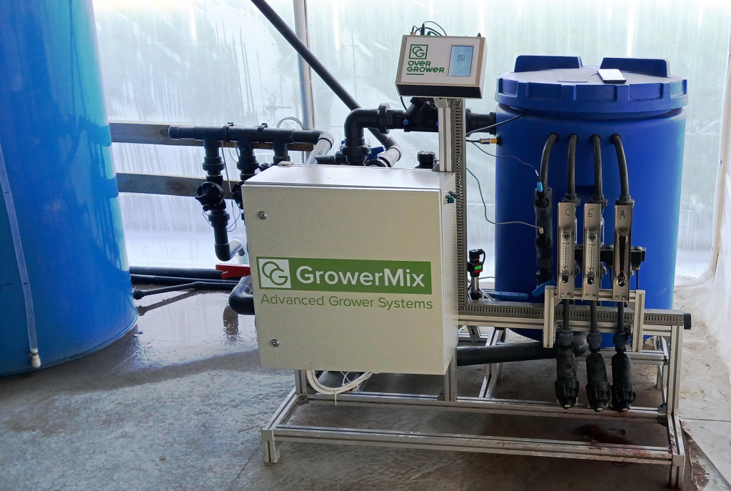 Фертигационный растворный узел GrowerMix в теплице Дагестана площадью 2 Га Фертигационный растворный узел GrowerMix в теплице Дагестана площадью 2 Га