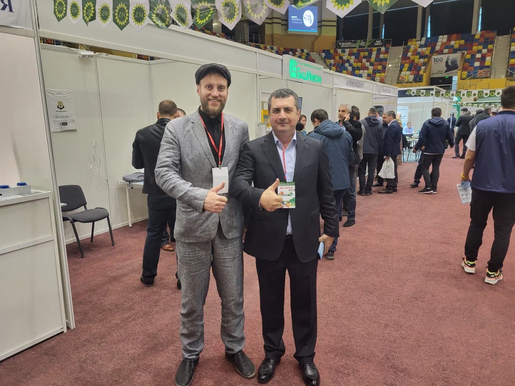 Рыбаков Роман Владимирович с Джамалутдиновым Арсеном Исмаиловичем.png